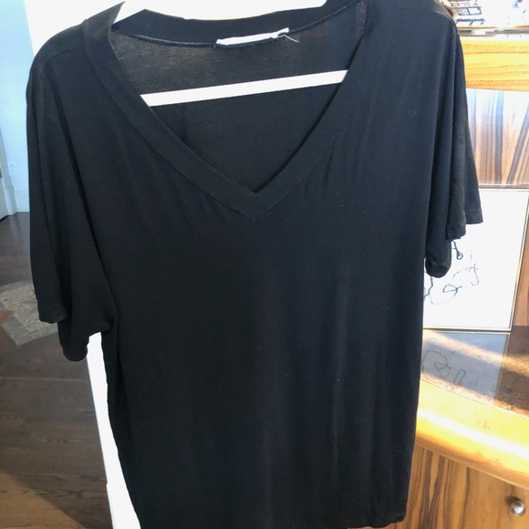 Ellison black t-shirt - Picture 2 of 4